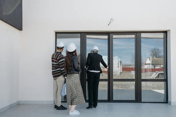 Transform your garden with stunning fencing solutions in tadworth