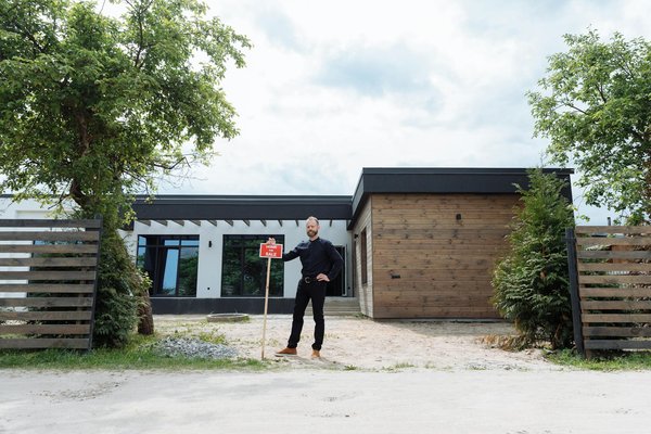 The definitive handbook for effortless importing of household goods to the uk: pro tips for international relocations